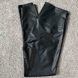 Women’s pleather leggings